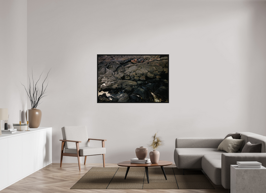 54 x 36″, Floater Frame Lava Lava on acrylic glass